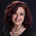 Deborah Dedde Blackman - @db_cedes - Instagram