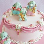 Deborah Hwang Cake 데보라황 케이크 - @deborahhwangcakes - Instagram