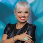 Educator, Haircolorist & Dry Haircutting Specialist - @deborah_camacho_artist - Instagram