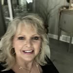 Deborah Canfield Ulicne - @deborahcanfieldulicne - Instagram
