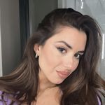 Deborah Colaleo - @deborahcolaleo - Instagram