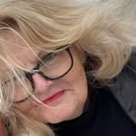 Deborah Craven - @timetraveler1377 - Instagram