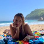Débora D'Afonseca - @debora_dafonseca17 - Instagram
