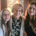 Deborah Smith - @deborah.dahl.5 - Instagram