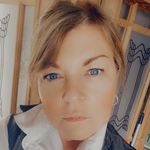 Deborah Davison - @deborah.davison.5602 - Instagram