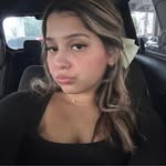 Deborah Flores - @deborah_denisee - Instagram