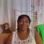 Deborah Dinanga - @deborah.dinanga.5 - Instagram