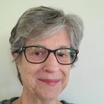 Deborah Diggett Faris - @debsaquilting - Instagram