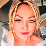 Deborah Field - @willowpondboutique - Instagram