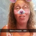 Deborah Galek - @debbieg_indahowz - Instagram