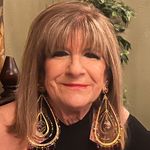 Deborah Goodall - @goodall2147 - Instagram