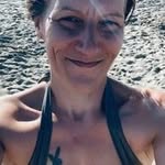 Florence Esther Deborah Haas - @tipsofflow - Instagram