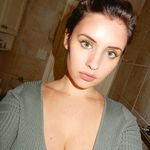 Deborah Hodge - @deborahhodge747 - Instagram