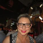 Deborah Hooker - @shabuhoo - Instagram