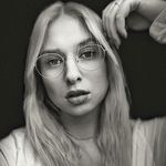 Debra Levesque - @deb4dworld - Instagram