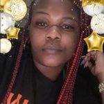 Deborah Lowe - @debruh32 - Instagram