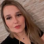 Déborah Muniz - @deborahh_munizz - Instagram
