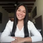 Deborah Reyes - @devora196a - Instagram