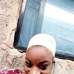 Deborah Rowland - @ajoke.islamia - Instagram