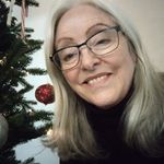 Deborah Seal - @deborah.seal.7 - Instagram