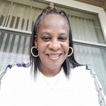 Deborah Simms - @deborahsimms52 - Instagram