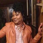 @deborah.singleton - Instagram