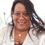 Deborah Snead - @liveshopbeauty - Instagram