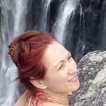 Debora Tains - @debora.tains - Instagram