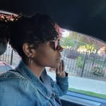 Deborah Travis - @yeadea2018 - Instagram