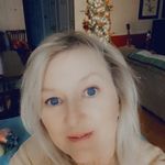Deborah Tyndall - @dstyndall - Instagram