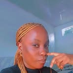 Déborah Valérie Ngoya - Facebook