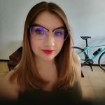 Deb Valverde - @deborah_valverde_n - Instagram