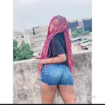Deborah Zongo Bizzi - @bizzi4873 - Instagram