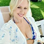 Debra Abrego - @debraabrego2023 - Instagram