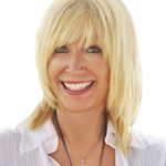 Deborah Akers - @xogratitudejournal - Instagram