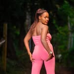 Miss Gilton - @debrahcapril - Instagram