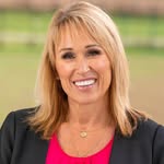 Deb Archambault • RE/MAX - @homeswithdeb - Instagram