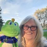 Debra Lake Connelly - @tdconnelly5 - Instagram