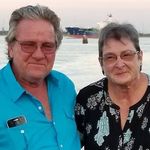 Deborah Craddock Seals - @deborah.seals.33 - Instagram