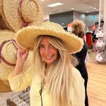 Debra Heath - @debraheathhhob - Instagram