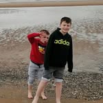 Debra Henson - @debs_hen - Instagram