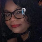 Debra Honore - @brownsugardeedee - Instagram