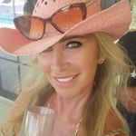 Debra LaRue - @debonair888 - Instagram