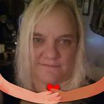 Debra Lowe - @debra.lowe.549 - Instagram