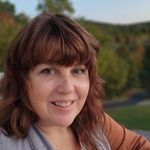 Debra Raines - @debeedeb29 - Instagram