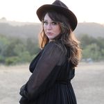 Debra Salazar - @hoxiwas685 - Instagram