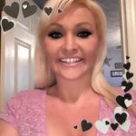 Debra Schubert - @fortnite______gamer______ - Instagram