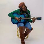 Debra Simms - @renee_singss - Instagram
