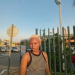 Debra De Small - @molopafanie - Instagram