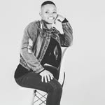 Deborah Sylvester - @dee_dah_pretty - Instagram